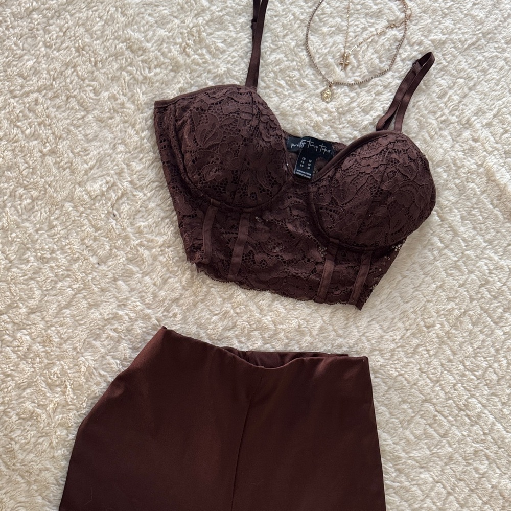 Chic Brown Lace Crop Top